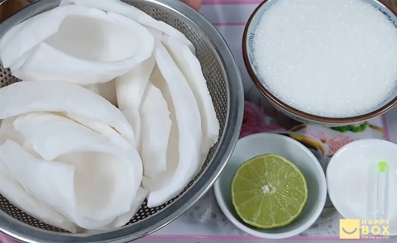 Cách làm mứt dừa non Bến Tre