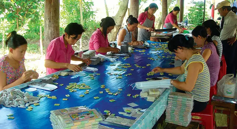Lịch sử hình thành và phát triển của các làng nghề kẹo dừa